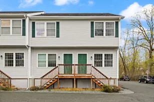 13 Dexter St, North Attleboro, MA 02760 - Photo 2