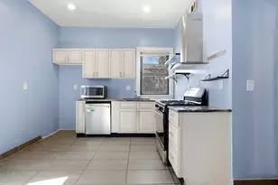 3 Laurel St, Boston, MA 02119 - Photo 14