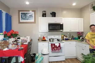 139 Hawthorne St, Chelsea, MA 02150 - Photo 8