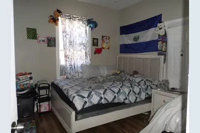 139 Hawthorne St, Chelsea, MA 02150 - Photo 10