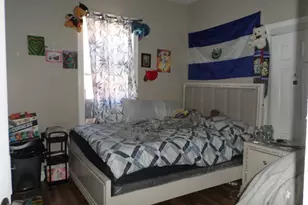 139 Hawthorne St, Chelsea, MA 02150 - Photo 10