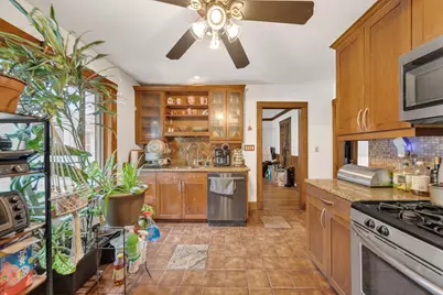 69 Glendale St, Boston, MA 02125 - Photo 18