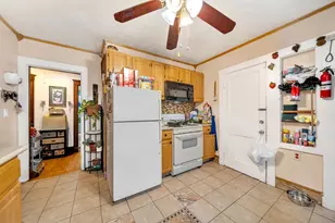 69 Glendale St, Boston, MA 02125 - Photo 32