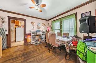 69 Glendale St, Boston, MA 02125 - Photo 36