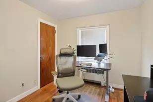 33-35 Rose Ave, Watertown, MA 02472 - Photo 10