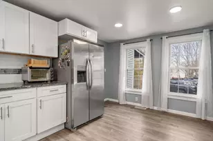 201 Southwick St, Agawam, MA 01030 - Photo 10