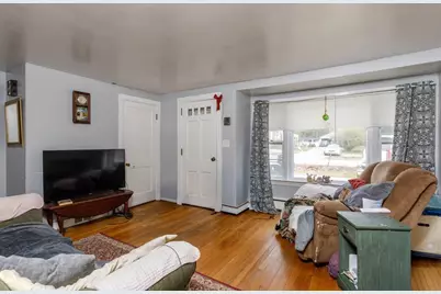 670 Massachusetts Avenue, Lunenburg, MA 01462 - Photo 4