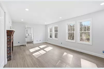 357 Wareham St, Middleborough, MA 02346 - Photo 16