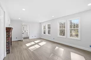 357 Wareham St, Middleborough, MA 02346 - Photo 16