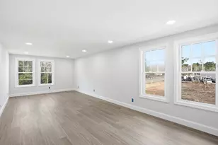 357 Wareham St, Middleborough, MA 02346 - Photo 24