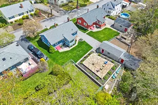 7 Cedarcrest Rd, Salem, MA 01970 - Photo 2