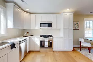 42 Hastings Ave, Worcester, MA 01606 - Photo 12