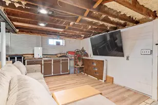 10 Lake View Pl, Lynn, MA 01904 - Photo 30