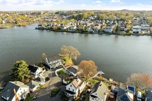 10 Lake View Pl, Lynn, MA 01904 - Photo 28