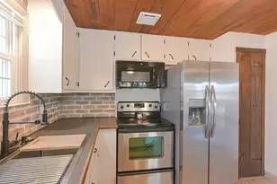 110 Oswego, Bellingham, MA 02019 - Photo 8