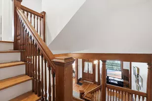 8 Westland St, Worcester, MA 01602 - Photo 16
