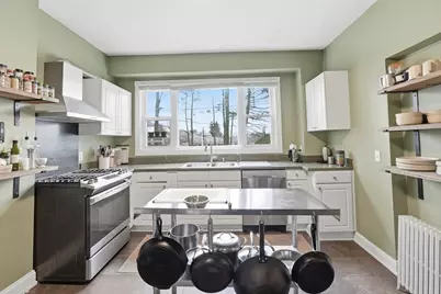 8 Westland St, Worcester, MA 01602 - Photo 8