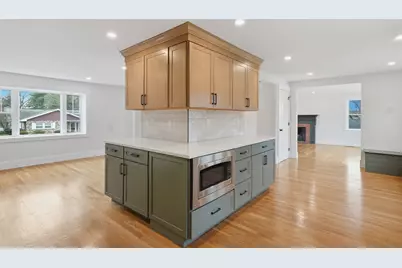 105 Stafford Road, Lowell, MA 01852 - Photo 10