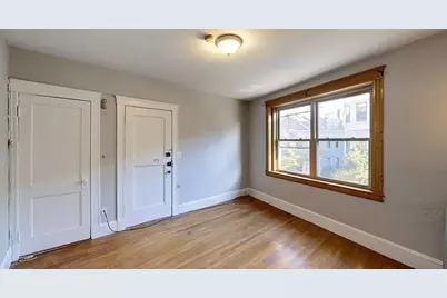 97 Hancock St #4, Cambridge, MA 02139 - Photo 4