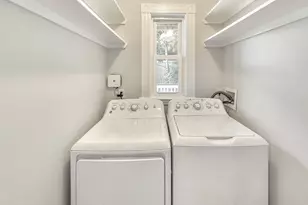 35 Dunlap, Boston, MA 02124 - Photo 6