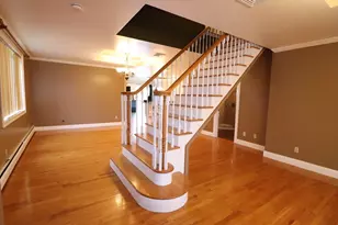 484 Walnut St, Fall River, MA 02720 - Photo 6