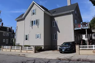 484 Walnut St, Fall River, MA 02720 - Photo 2