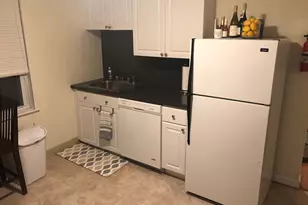 57 Cedar St, Cambridge, MA 02140 - Photo 6