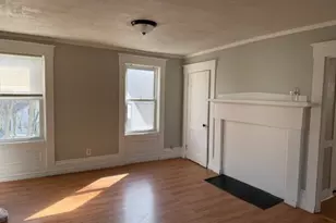 162 Hanover St, Fall River, MA 02720 - Photo 2
