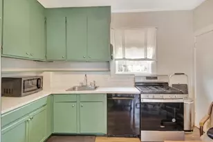 11-13 Horace St, Malden, MA 02148 - Photo 14