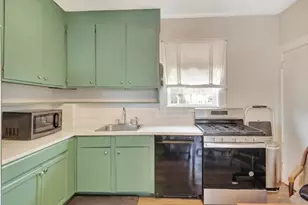 11-13 Horace St, Malden, MA 02148 - Photo 14
