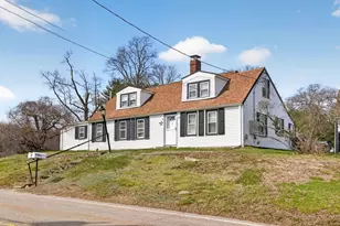 640 Plymouth St, Holbrook, MA 02343 - Photo 2