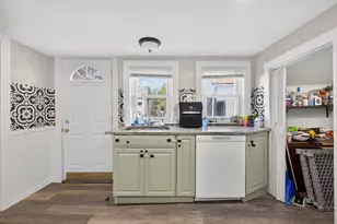 640 Plymouth St, Holbrook, MA 02343 - Photo 22