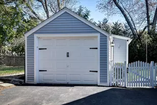 52 Wesley Rd, Framingham, MA 01701 - Photo 24
