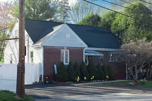 26 Beulah St, Framingham, MA 01701 - Photo 2