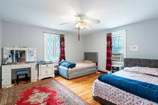 26 Beulah St, Framingham, MA 01701 - Photo 24