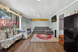 26 Beulah St, Framingham, MA 01701 - Photo 34