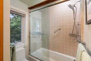 83 Prospect St, Newton, MA 02465 - Photo 22