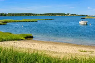 22 Old Harbor Ln, Oak Bluffs, MA 02557 - Photo 20