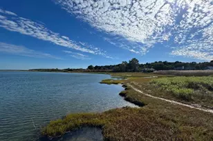 22 Old Harbor Ln, Oak Bluffs, MA 02557 - Photo 24