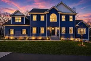 16 St Paul Ln, Westford, MA 01886 - Photo 2