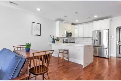 519 Broadway #407, Somerville, MA 02145 - Photo 8