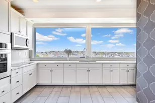 519 Broadway, Somerville, MA 02145 - Photo 22