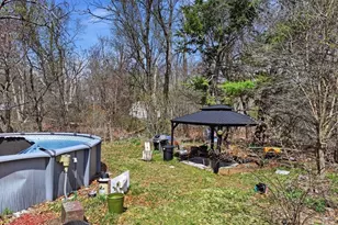 19 Marion Ave, Millbury, MA 01527 - Photo 8