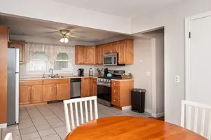 55 East Briggs Rd, Westport, MA 02790 - Photo 14