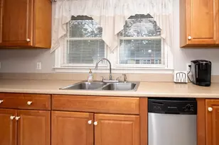 55 East Briggs Rd, Westport, MA 02790 - Photo 10
