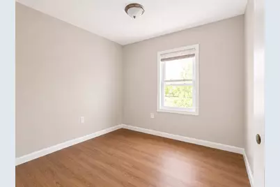 8 Lawton Pl #7, Waltham, MA 02453 - Photo 10