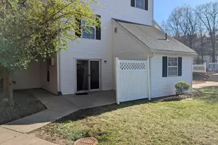 23 Berrington Rd, Leominster, MA 01453 - Photo 2
