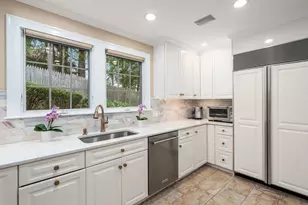 78 Waban Hill Rd N, Newton, MA 02467 - Photo 8
