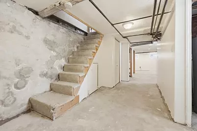 16 Patterson St, Boston, MA 02124 - Photo 36