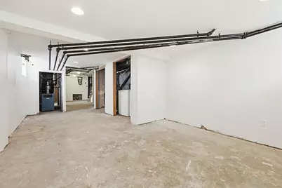 16 Patterson St, Boston, MA 02124 - Photo 38
